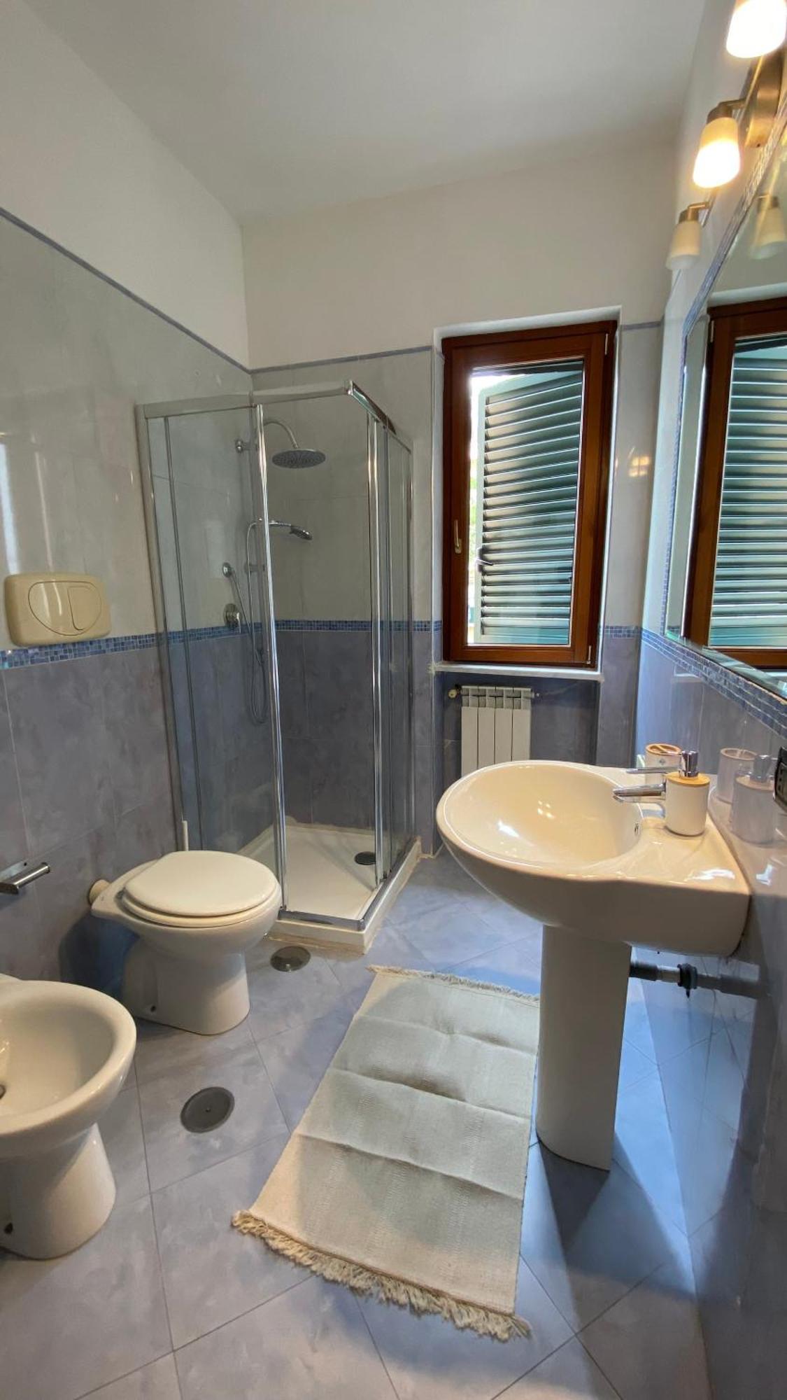 Apartament Giu Al Porto Salerno Zewnętrze zdjęcie
